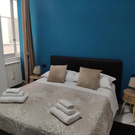 Partenope Chiaia & Room's Pensjonat 4*